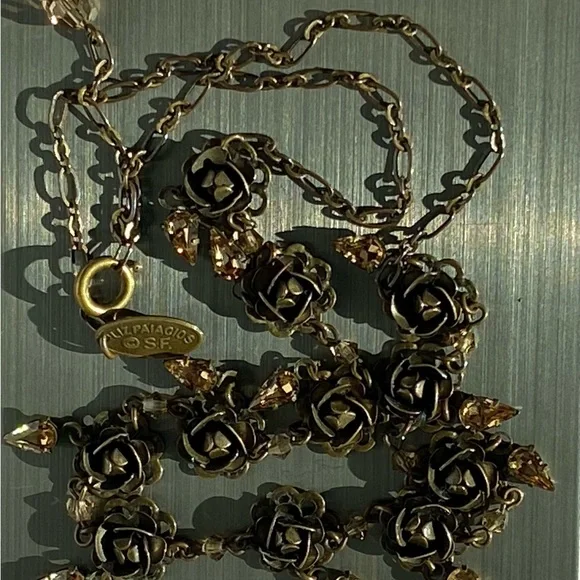 Liz Palacios Signed Pear-Shaped CrystalFlower Choker Necklace - Picture 11 of 14